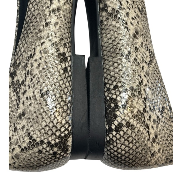 🔥SALE🔥STEVE MADDEN DELIAH SNAKE SKIN BALLET FLATS SZ 9 M - Picture 10 of 15